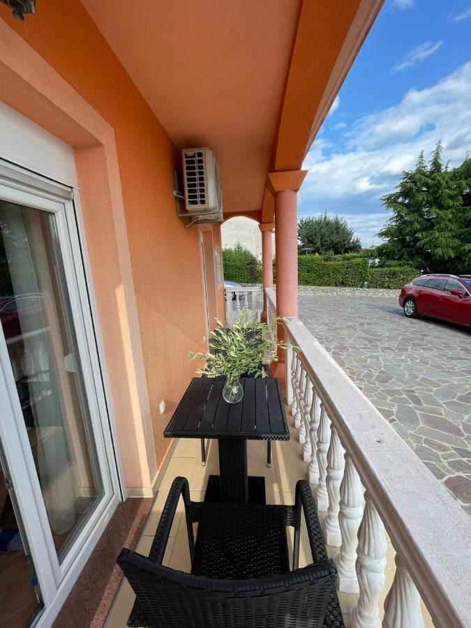 Apartmán Hill 3 Viskovo Exteriér fotografie